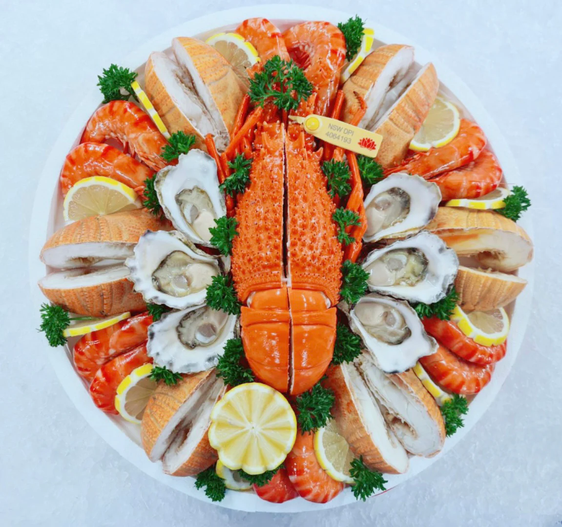 DELUXE SEAFOOD PLATTER